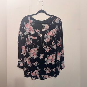 Rue21 Black Floral Women's Blouse